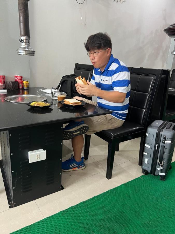 Anna Airport Hotel Hanoi Zewnętrze zdjęcie